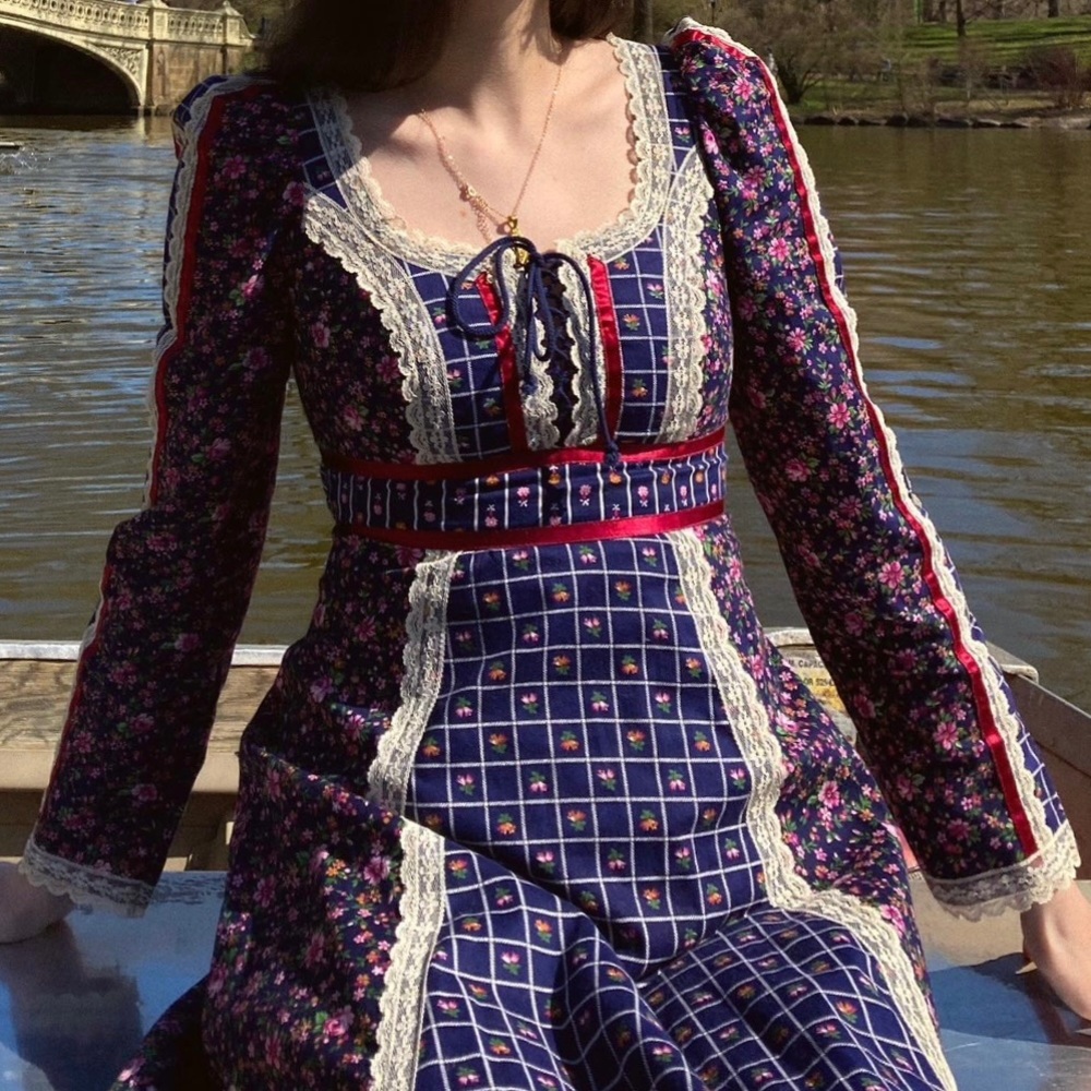 Vintage 1970s Gunne Sax by Jessica prairie dress